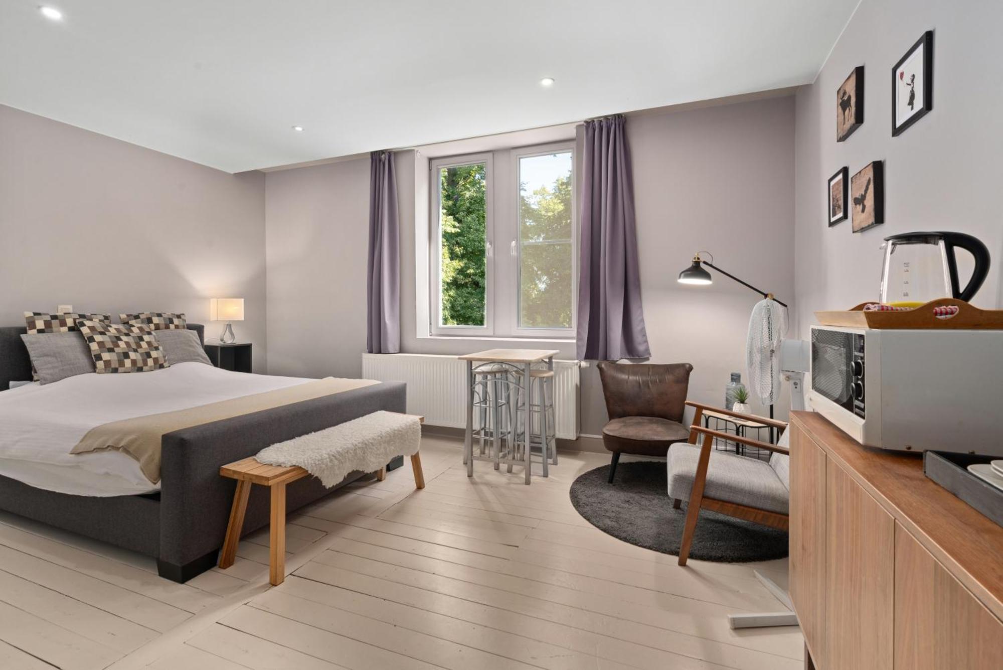 Spacious Guest Suites Near Historic Market - 5 Min Walk ブルージュ エクステリア 写真